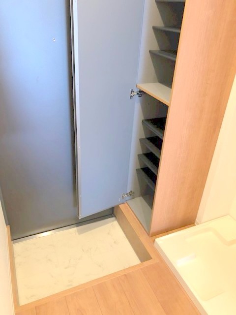 ※同仕様写真(内装)