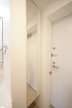 ※同仕様写真含む(玄関)