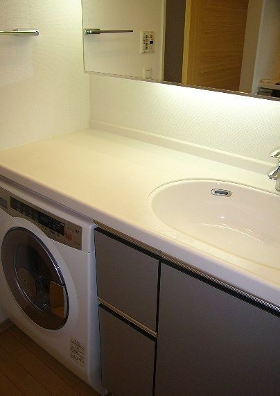 ※同仕様写真を含む(内装)