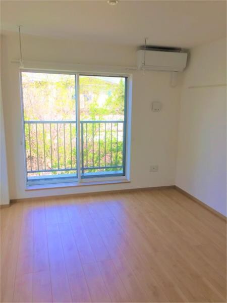 ※同仕様写真含む(居間)