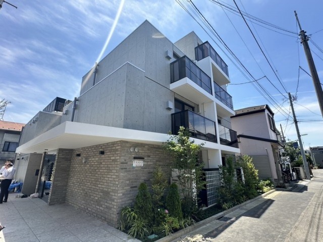 世田谷区代沢２丁目 【賃貸居住】マンション