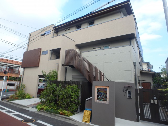 世田谷区下馬３丁目 【賃貸居住】アパート