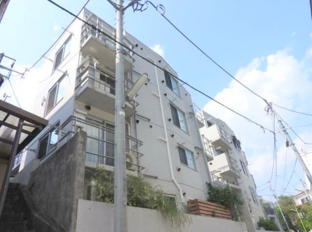 世田谷区北沢１丁目 【賃貸居住】マンション