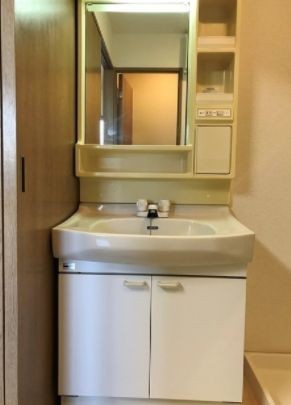 ※別部屋写真を使用しています。(内装)