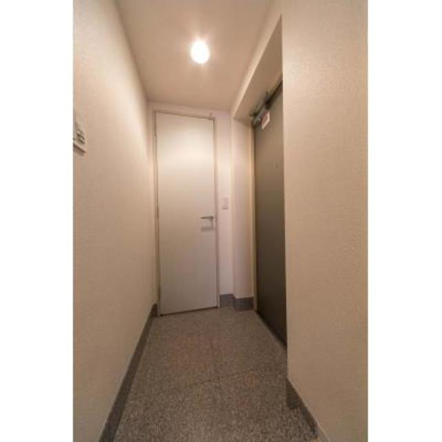 ※写真は同タイプ住戸です。(玄関)