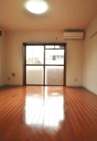 ※同仕様写真含む(居間)