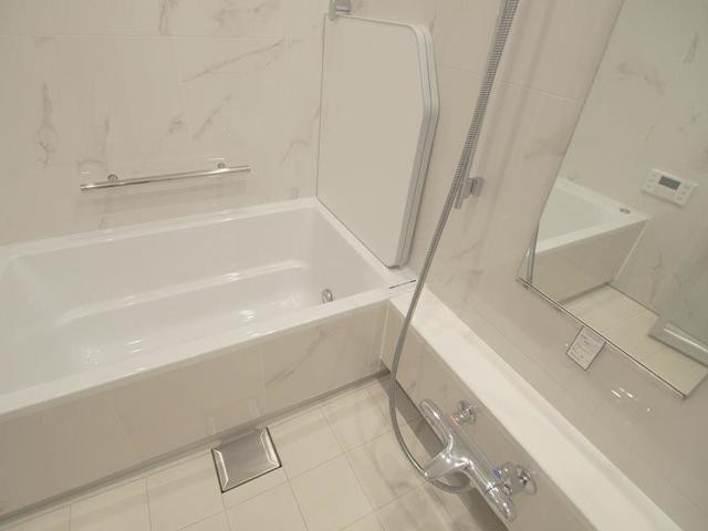 ※写真は同タイプ住戸です。(風呂)