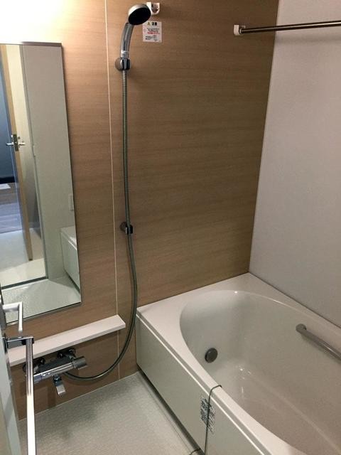 ※写真は同タイプ住戸です。(風呂)