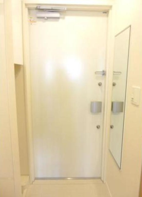 ※同仕様写真含む(玄関)