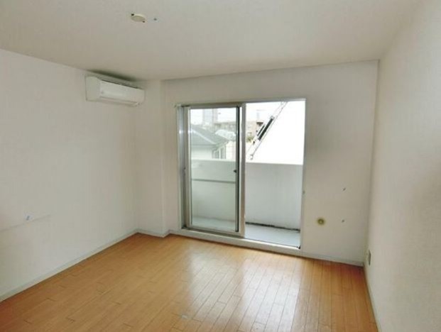 ※同仕様写真含む(居間)