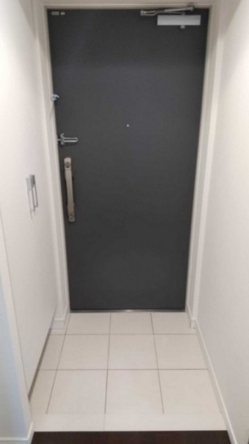 ※同仕様写真含む(玄関)