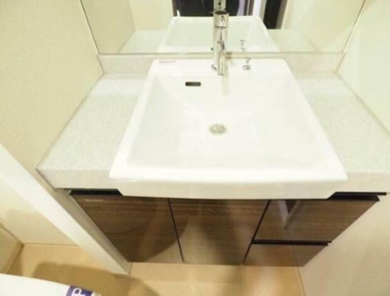 ※同仕様写真含む(内装)