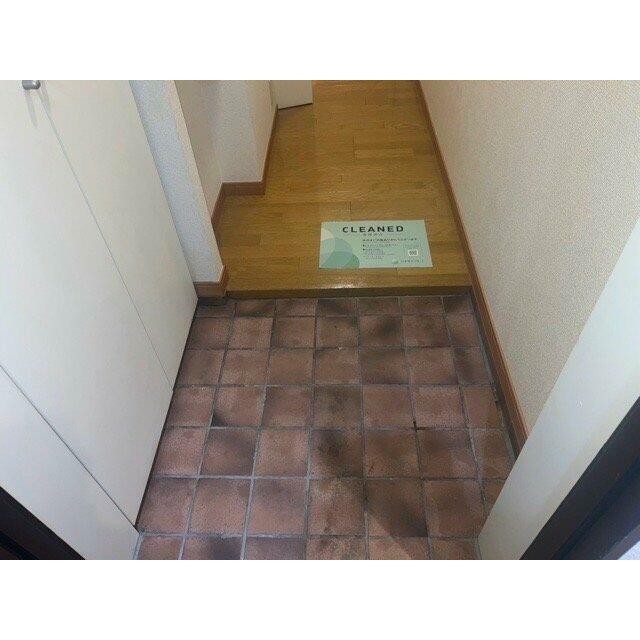 (玄関)
