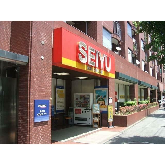 ファミリーマート（220m）(周辺)