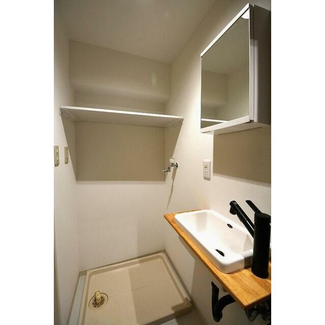 ※別室参考写真※ 室内洗濯機置場ございます◎(内装)