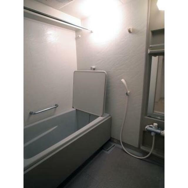 ※写真は同タイプ住戸です。(風呂)