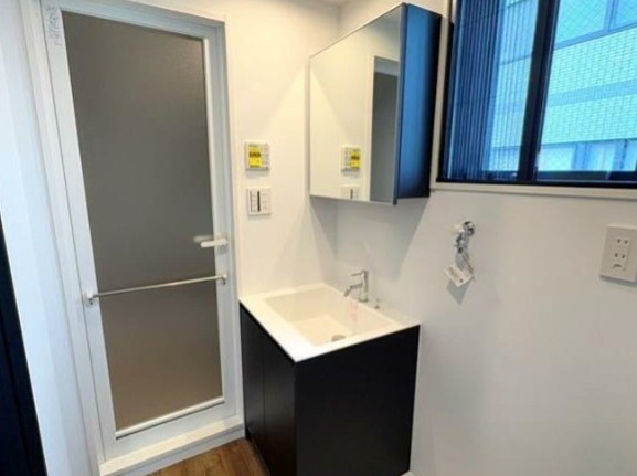 ※同仕様写真含む(内装)