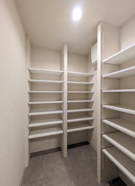 シューズボックス