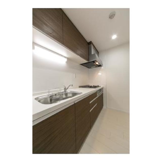 ※写真は同タイプ住戸です。(キッチン)