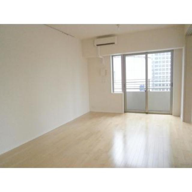 ※写真は同タイプ住戸です。(居間)