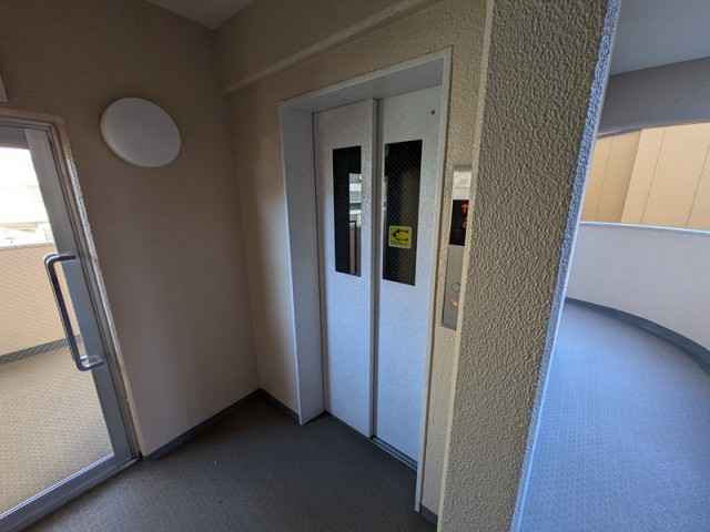 ※同仕様写真含む(内装)