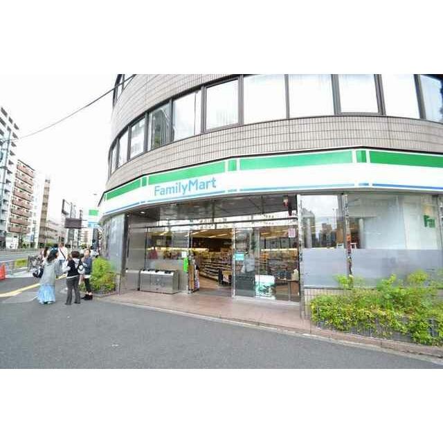 ファミリーマート（110m）(周辺)