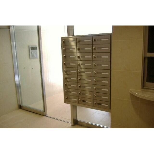 各戸のメールボックス