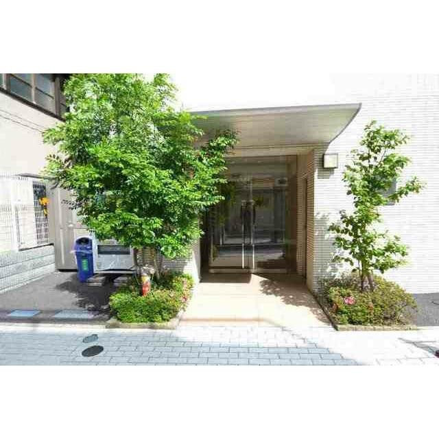 グリーンの映えるエントランス(その他建物画像)