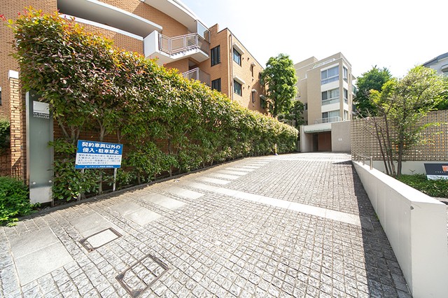 渋谷区神宮前３丁目 【賃貸居住】マンション