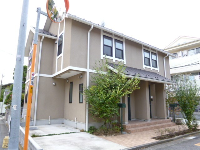 目黒区平町１丁目 【賃貸居住】テラスハウス