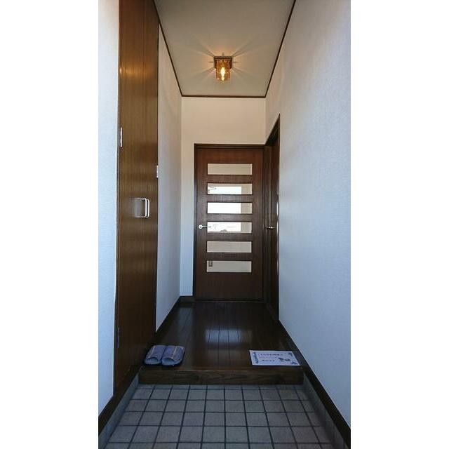 (玄関)