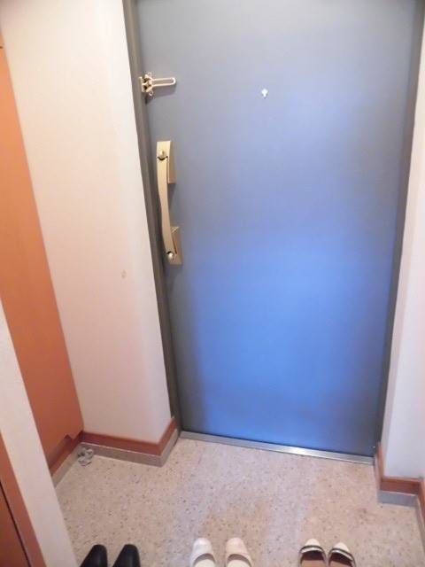 ※同仕様写真含む(玄関)