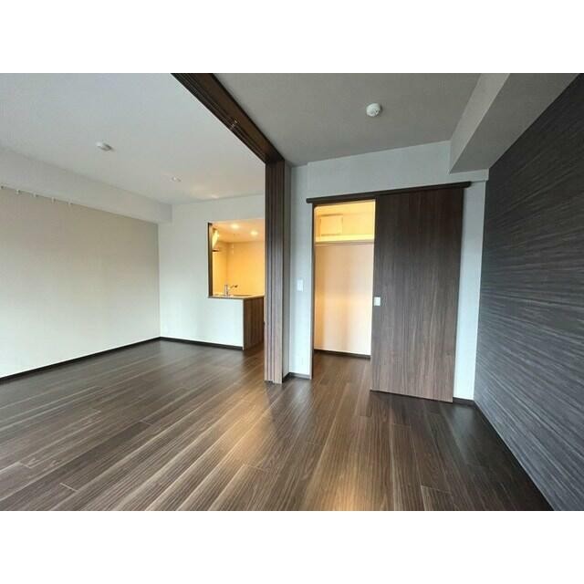 ※写真は同タイプ住戸です。(居間)