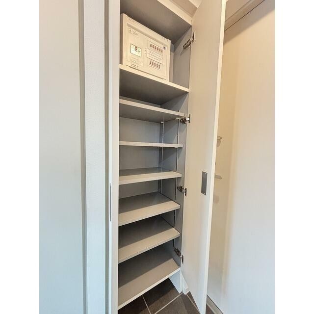 シューズボックス