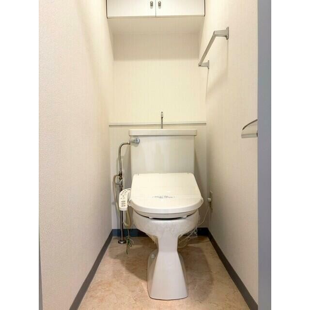 温水洗浄便座(内装)