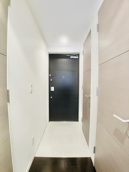 ※同仕様写真含む(玄関)