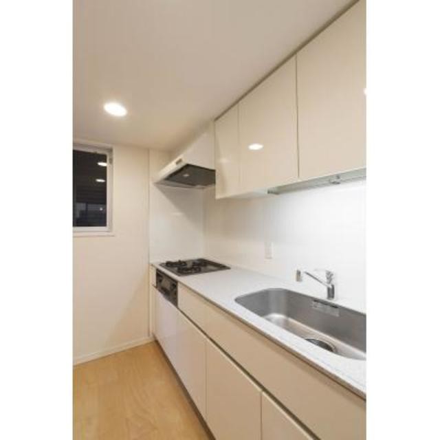 ※写真は同タイプ住戸です。(キッチン)