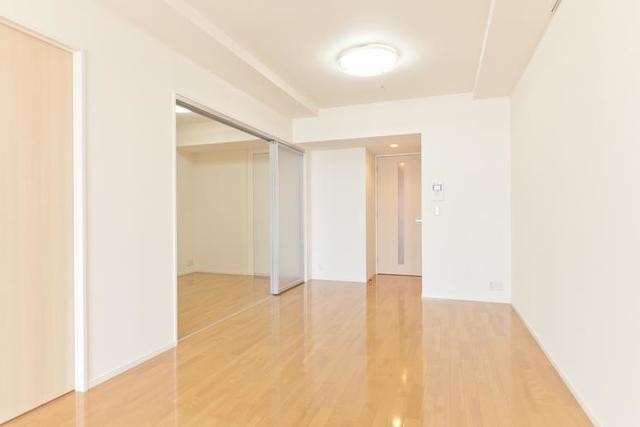 ※写真は同タイプ住戸です。(玄関)