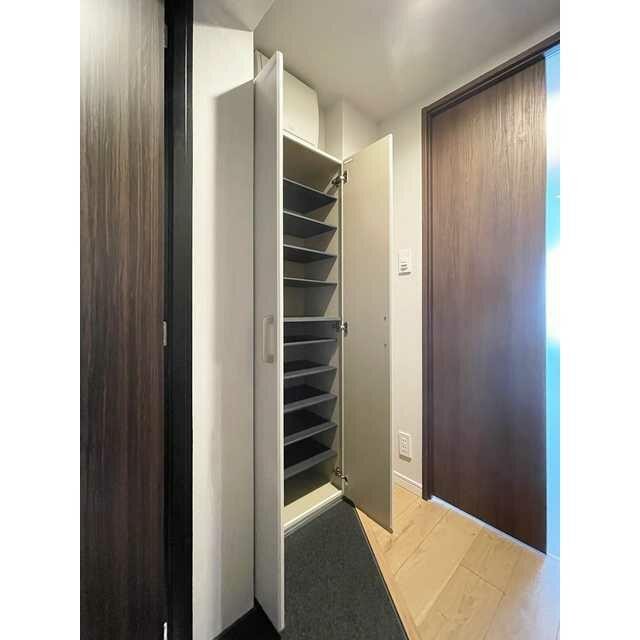 シューズボックス