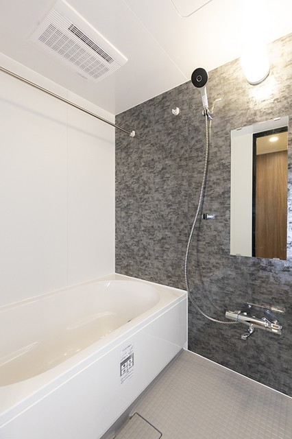 ※写真は同タイプ住戸です。(風呂)