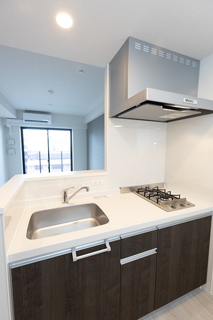 ※写真は同タイプ住戸です。(キッチン)