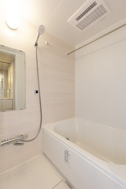 ※写真は同タイプ住戸です。(風呂)