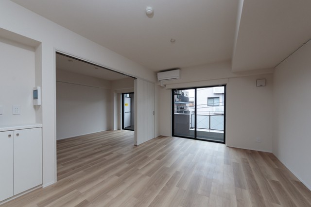 ※写真は同タイプ住戸です。(居間)