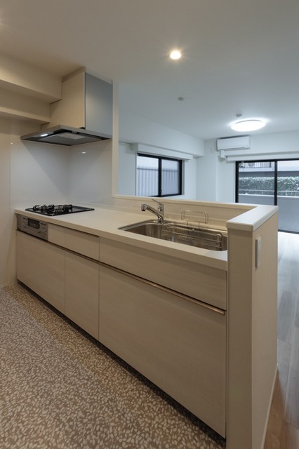 ※写真は同タイプ住戸です。(キッチン)