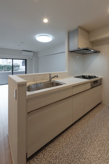 ※写真は同タイプ住戸です。(キッチン)