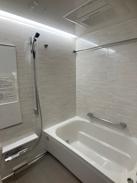 ※写真は同タイプ住戸です。(風呂)