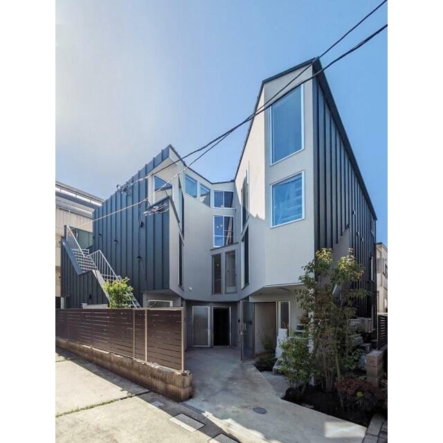 世田谷区弦巻４丁目 【賃貸居住】アパート