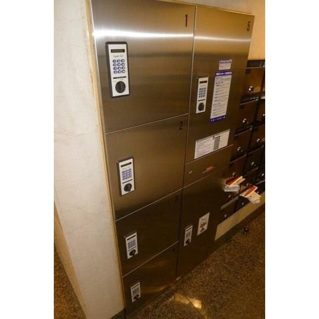 三軒茶屋駅前郵便局（三軒茶屋）（880m）(周辺)