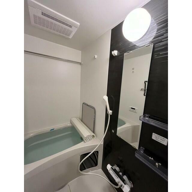 ※参考写真（同タイプ・別部屋）(風呂)