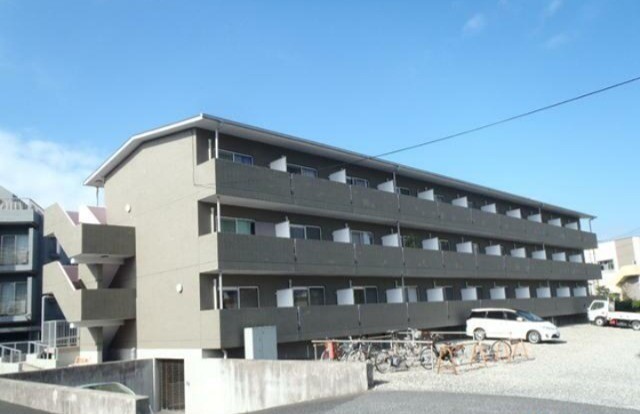 世田谷区鎌田３丁目 【賃貸居住】マンション